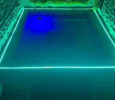 Ozoir-le-Breuil Villa | L'Absolute Villa La Rocaille