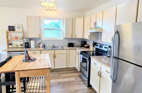 New Minas House | L'Acadie House in the Annapolis Valley