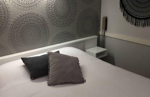 Erbree Hotel | L'Acanthe Hôtel