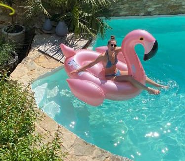 Saint-Pons-la-Calm Bed & Breakfast | L'ACCALMIE