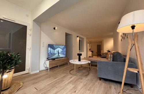 Ecommoy Apartment | L Accueil des Pilotes Maison Reve Excellence