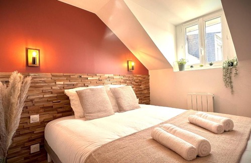 Saint-Martin-du-Littoral Apartment | L'Adresse-Standing proche plage avec parking