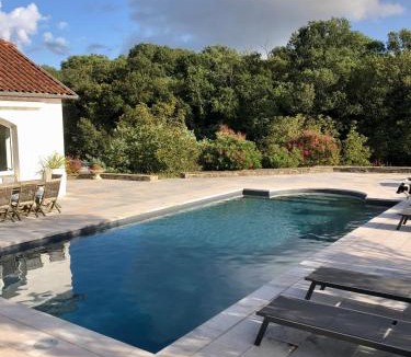 Sames House | L'adret du bois