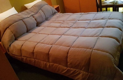 Pont-de-Salars Hotel | L'Agapanthe