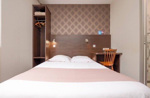 Saint-Hilaire-du-Harcouet Hotel | L'Agriculture