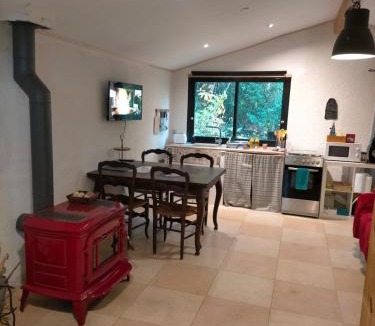 Aire-sur-l'Adour Apartment | L'Aire du paon