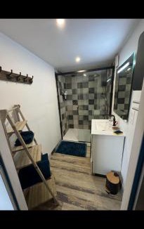 Touville House | L alauda