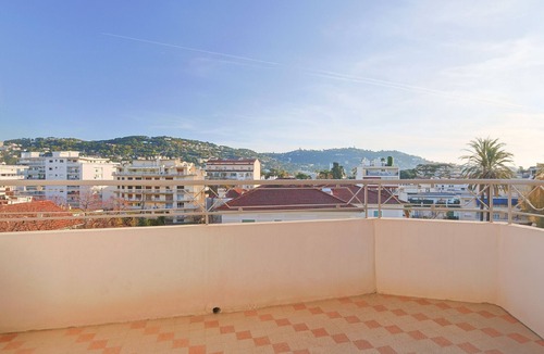 Carnot Apartment | L'Alba - 1 bedroom - Terrace