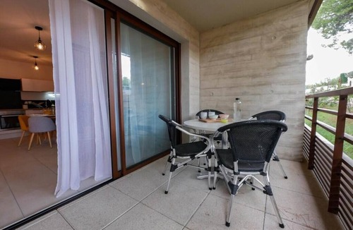 Castelnau-le-Lez Apartment | L'Alba Rosso- Air-conditioning, terrace and parking lot