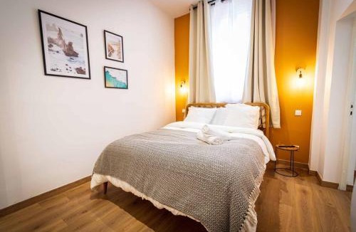 Saint-Quentin Apartment | L'Albatros 012 - Hypercentre * Cosy * Wifi