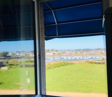 Perros-Guirec Hotel | L'Albatros