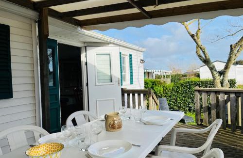Bourgenay House | L'Albizia - 4-Person Cottage - Pool & Seaside