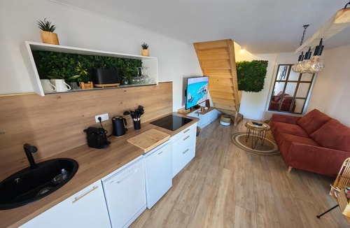 La Peyrade Apartment | l'alcôve
