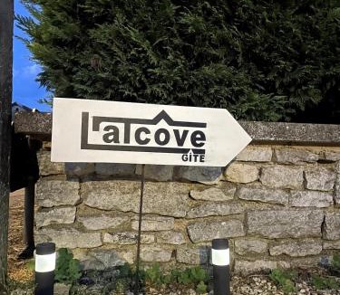 Sacquenay House | L'Alcôve, maison d'artistes