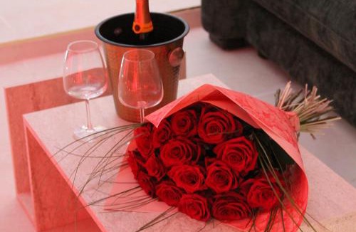 Tours House | L alcove des Sens Love Room Jacuzzi sauna
