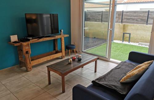 Saint-Vincent-sur-Jard House | L Alize Melia 250m de la plage