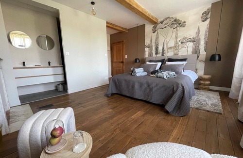 Vendresse House | L'Allée des Douglas - Maison Longue