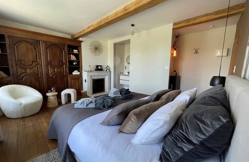 Vendresse House | L'Allée des Douglas - Maison Longue