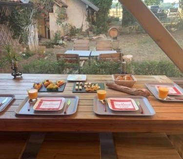 Chevigny Bed & Breakfast | L’allée des peupliers