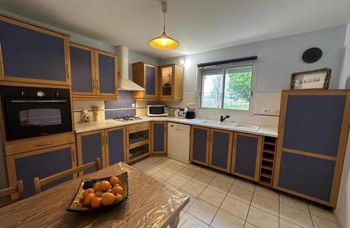 Aire-sur-l'Adour House | L'allee des charmes