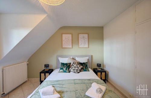 Fondettes Apartment | L'Alysse - Maison Familiale