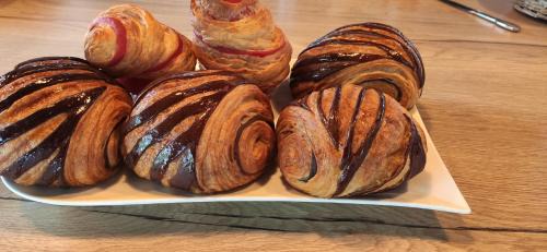 Ainay-le-Vieil Bed & Breakfast | L'Amalgam'