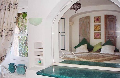 Plan-de-la-Tour House | L'Amandari