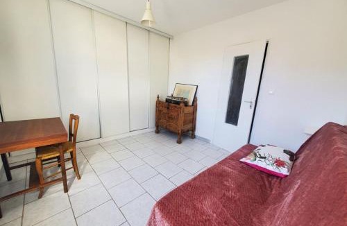 Port-la-Nouvelle House | L'amandier - Maison avec jardin sans vis à vis
