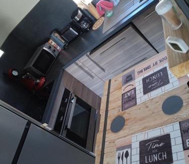 Laville-aux-Bois House | L'amazonite