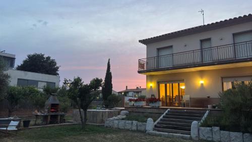 Ordis House | L'Ametller, casa Empordà, jardí, barbacoa, vistes
