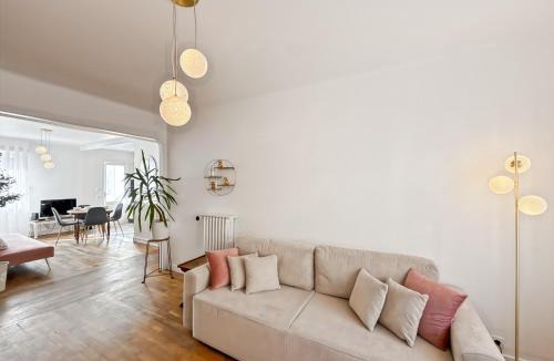 Dinan - Saint-Malo Apartment | L'Anatole - Loggia & Garage Privé - Centre Ville