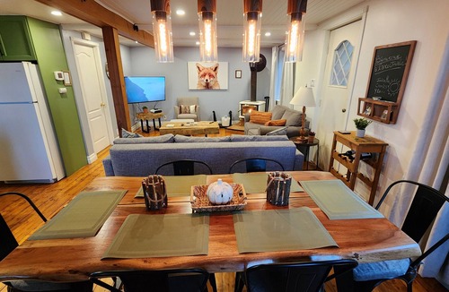 Pointe-au-Pic House | L'Ancestrale (view, spa, arcade)