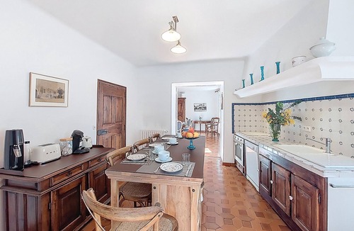 Banon House | L ancien Hôtel Creste by Interhome