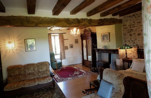 Voulons House | L'Ancien Presbytère