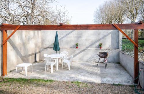 La Croix-en-Touraine House | L'Ancien relais de poste