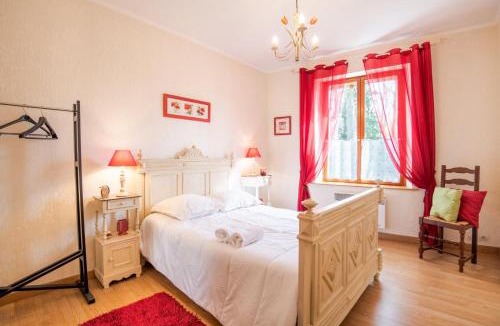 La Croix-en-Touraine House | L'Ancien relais de poste