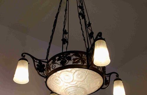 Tonnerre Bed & Breakfast | L'ancien Tribunal