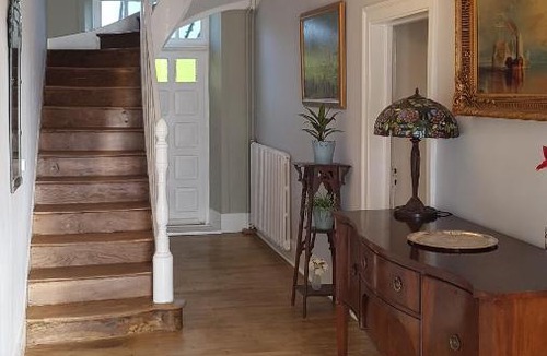 Saint-Laurent-sur-Gorre Bed & Breakfast | L'ancienne Gendarmerie