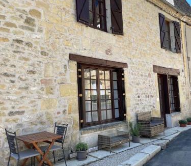 Badefols-d'Ans Apartment | L'ancienne epicerie