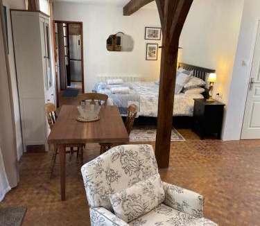 Badefols-d'Ans Apartment | L'ancienne epicerie