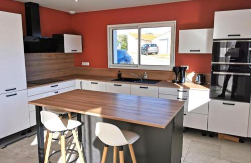 Brem Sur Mer House | L'Ancrage- 800m de la plage