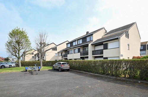 Courseulles-sur-Mer Apartment | L'Ancre Normande - 7min à pied de la Plage