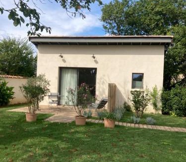 Genay House | L'Angélus