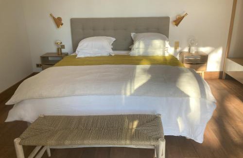 Genay House | L'Angélus