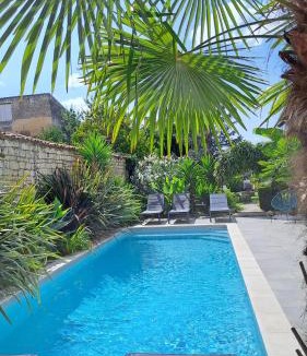 Centre Ville Bed & Breakfast | L'Angély - Chambres d'Hôtes