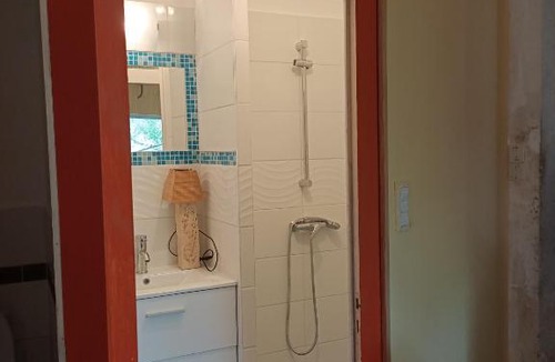 Bouille-Courdault House | L'Angelique