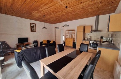 Louzignac Apartment | L'angoumois Gite 3