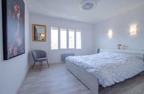Saint-Hilaire-sous-Romilly House | L'annexe