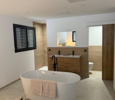 Vives House | L'Annexe de la Subérine