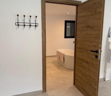 Vives House | L'Annexe de la Subérine